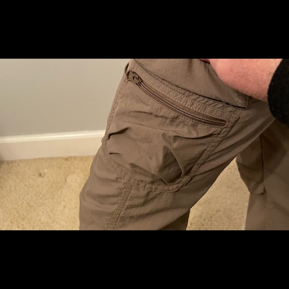 Lucy Athletic Tan Capris Size - 0 - Picture 6 of 8